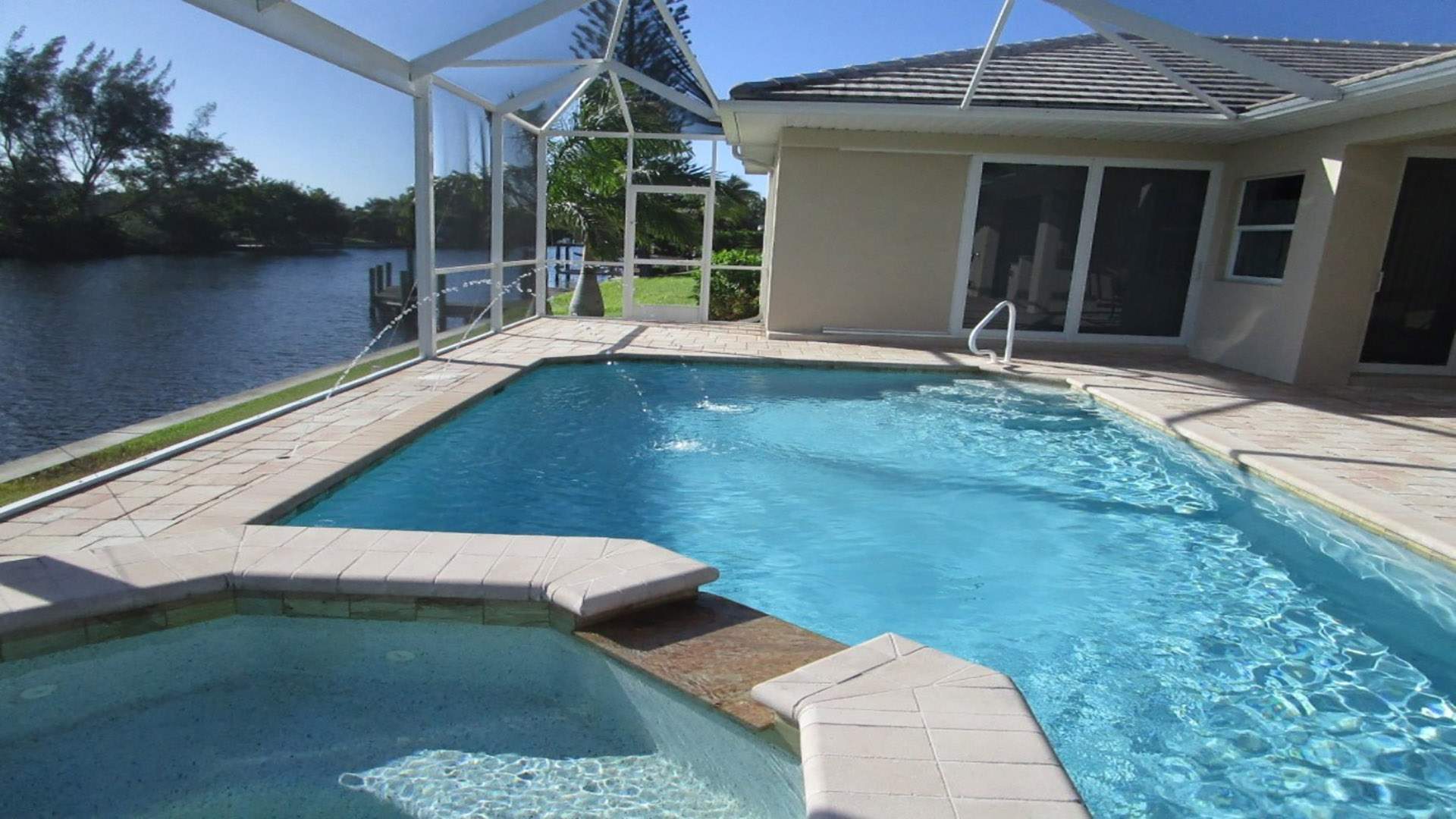 Rent a vacation home in Cape Coral with boat  Dream Vacation Florida
